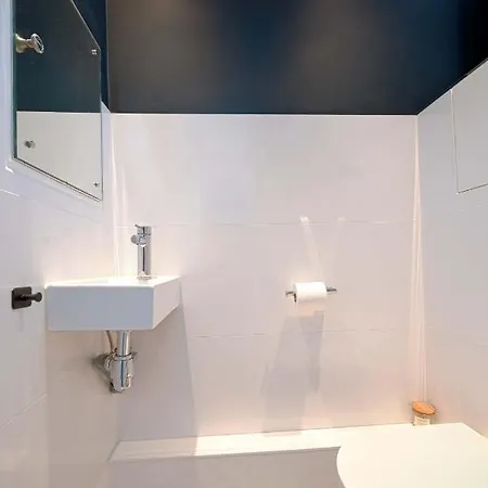 Warm Modern & Fabulous- Large * Paris