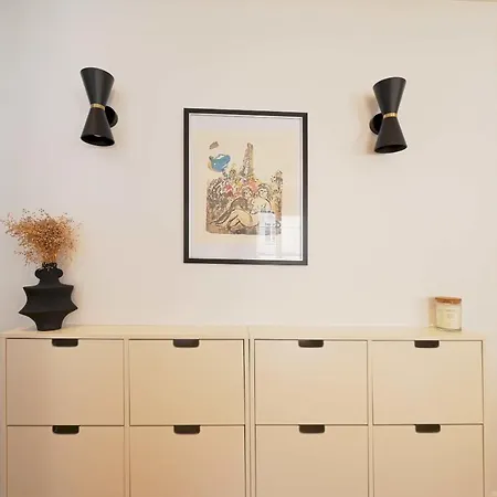 Apartment Warm Modern & Fabulous- Large *